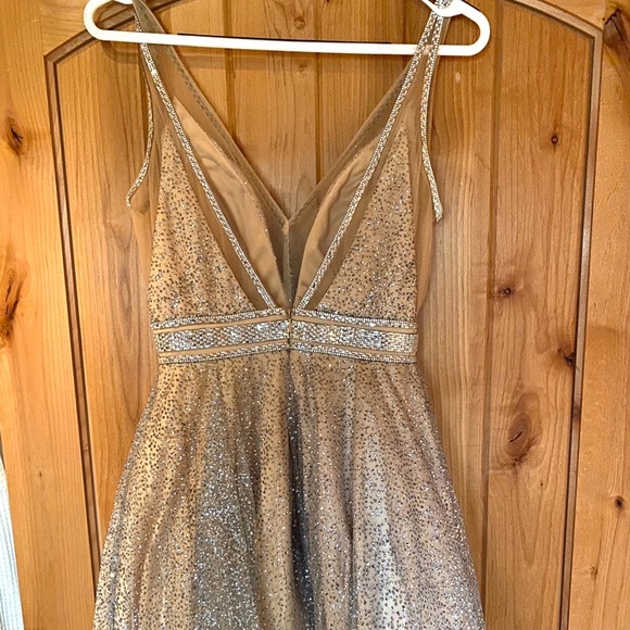 Jovani Prom/Homecoming Dress - Picture 3 of 7